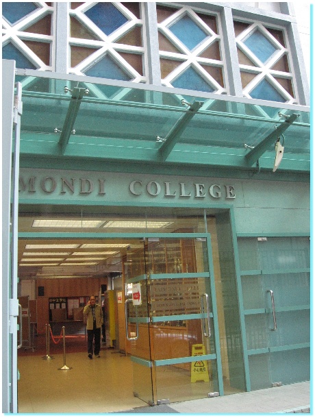 452x601 pixels (136K)