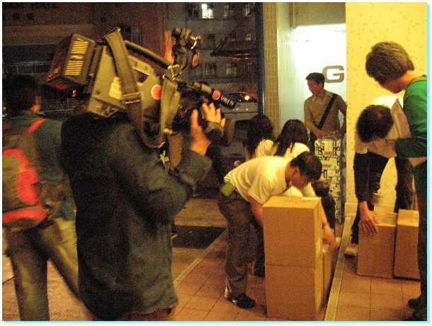 602x451 pixels (162K)