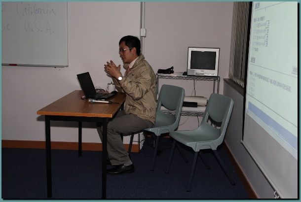 602x401 pixels (71K)