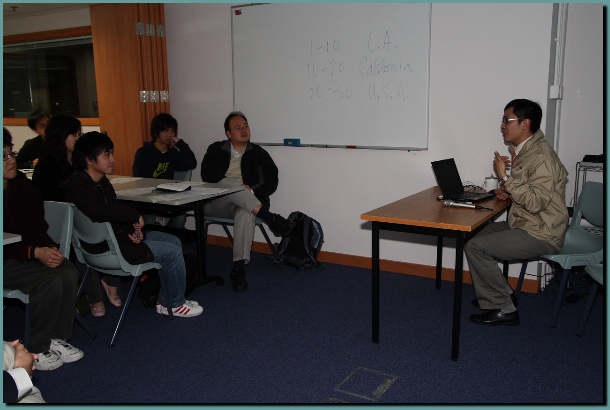 602x401 pixels (79K)