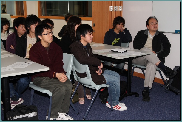 602x401 pixels (107K)