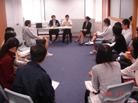 �j�ǥͰѻP����V�����