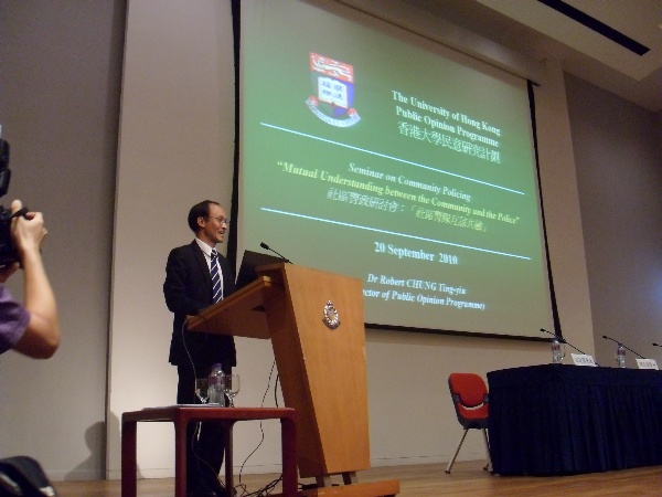 600x450 pixels (87K)