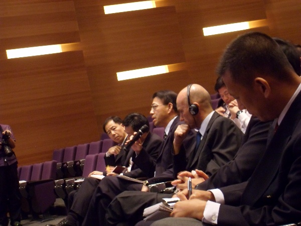 600x450 pixels (91K)