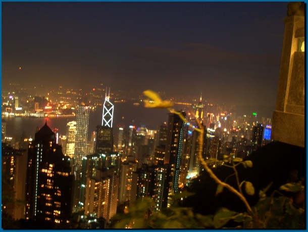 602x451 pixels (99K)