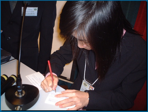 602x451 pixels (100K)